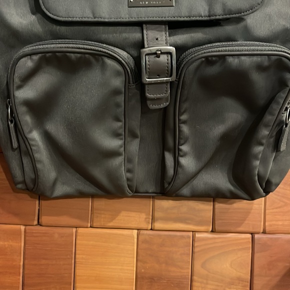 Coach Vintage Gray Nylon & Leather Backpack H9Z-6243 Waterproof - EUC - Picture 4 of 11